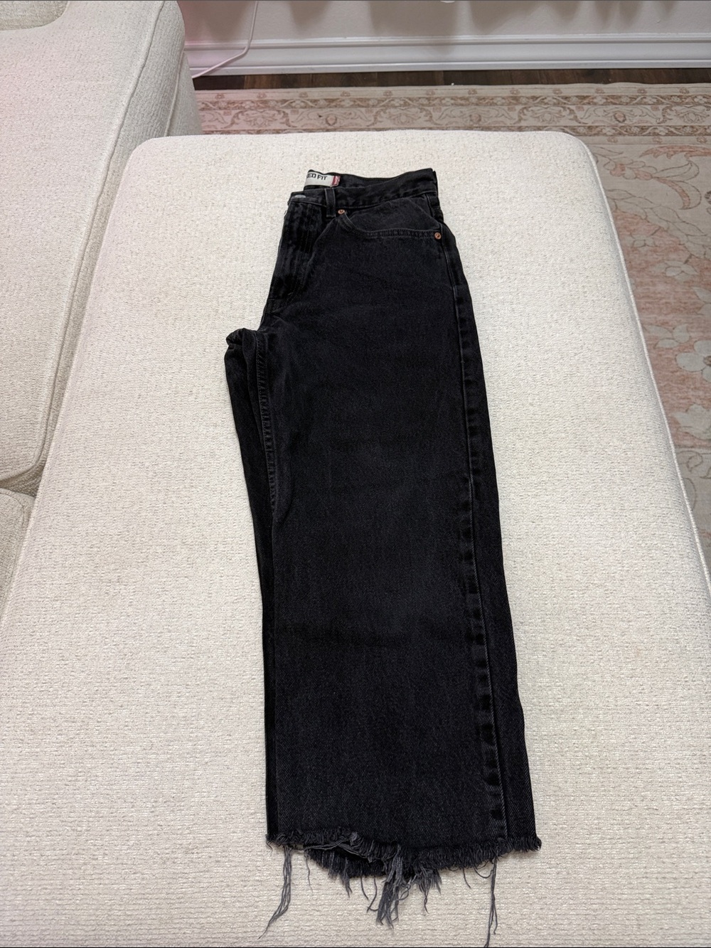 Levis 550 Relaxed Fit Jeans Faded Black High Rise Raw Hem W32 Relaxed Crop women